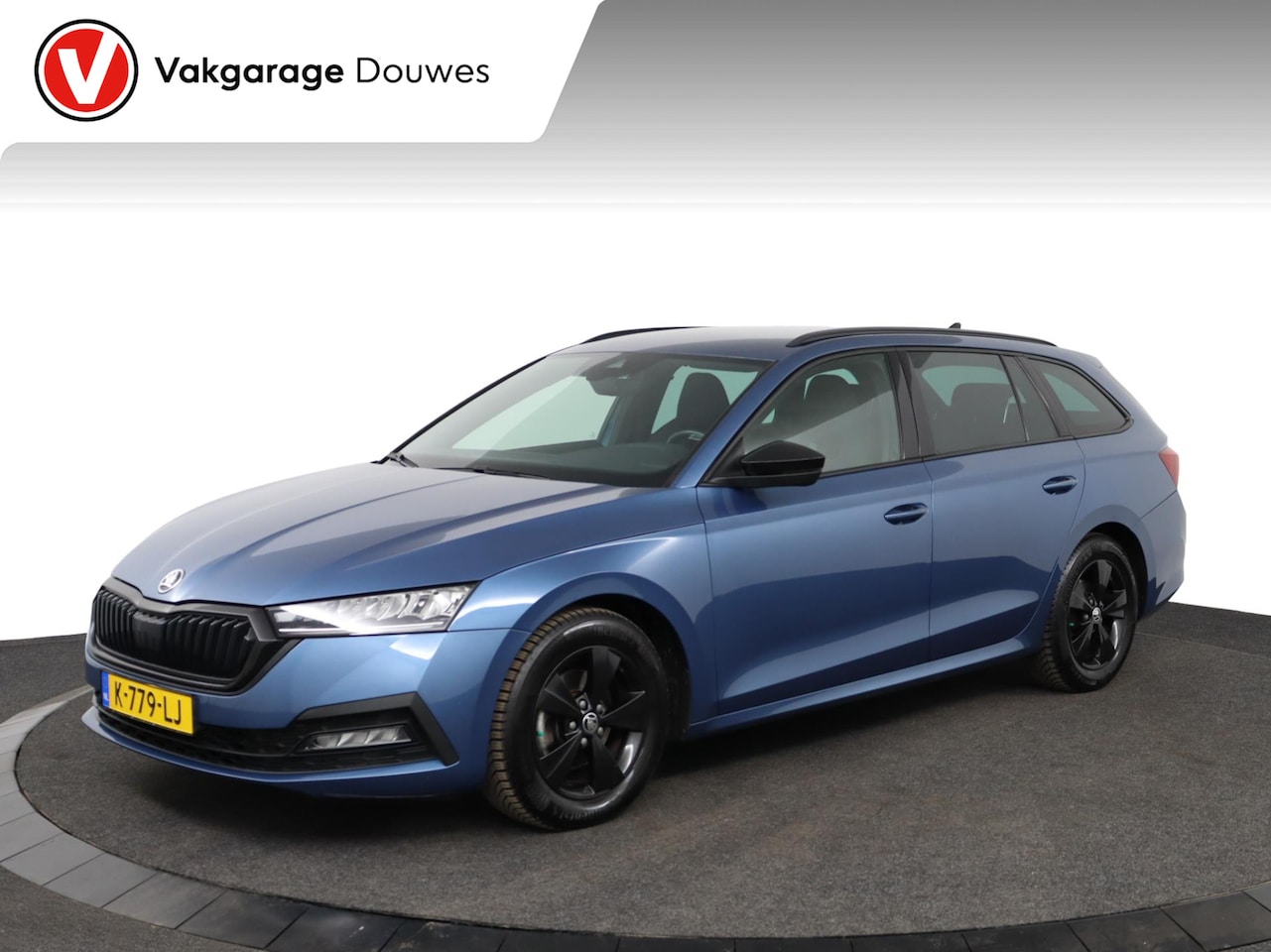 Skoda Octavia Combi - 1.0 e-TSI Sport Business |NAP |1e eigenaar |Dealeronderhouden|Trekhaak|Apple carplay - AutoWereld.nl