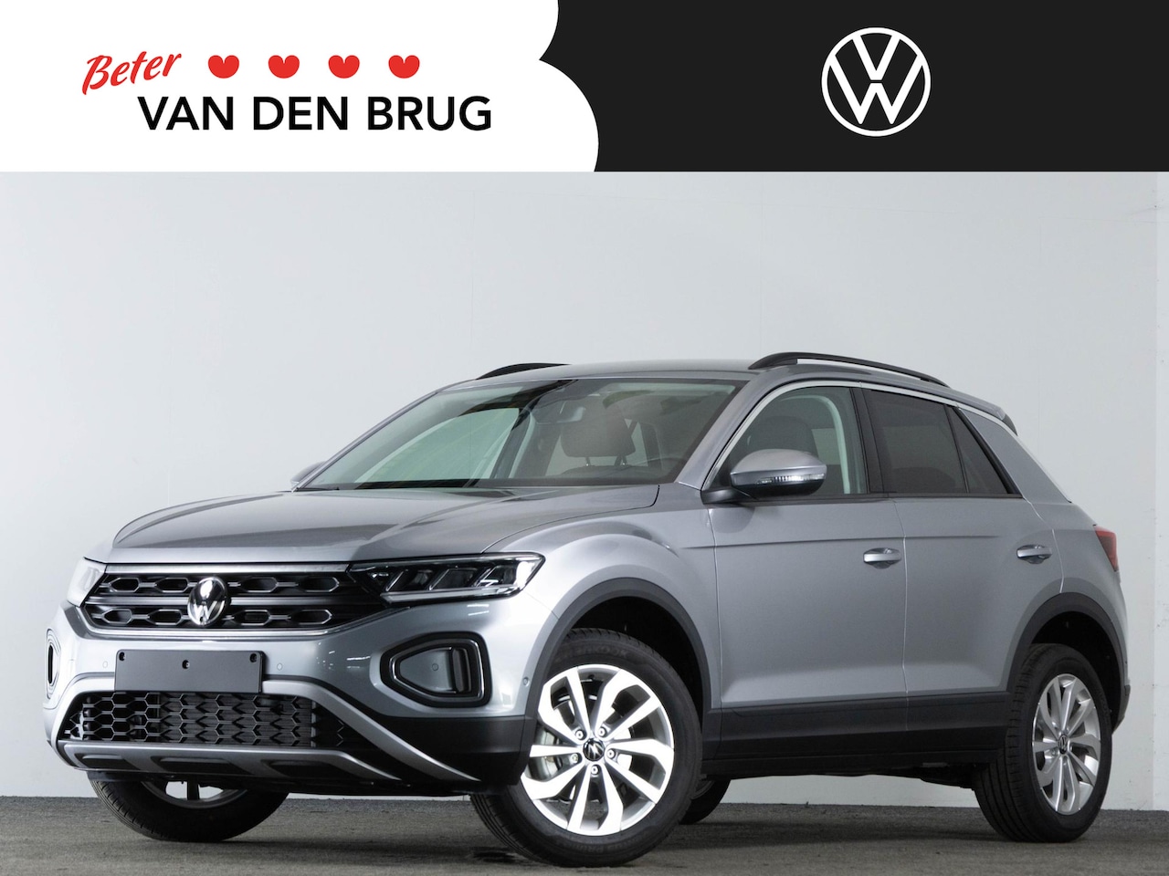 Volkswagen T-Roc - 1.0 TSI 116 PK Life Edition | Achteruitrijcamera | Climatronic | 17" velgen | - AutoWereld.nl