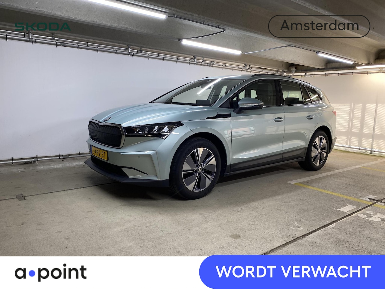 Skoda Enyaq iV - 60 180 pk | Navigatie | Parkeersensoren | Achteruitrijcamera | LED koplampen | Lederen/sto - AutoWereld.nl