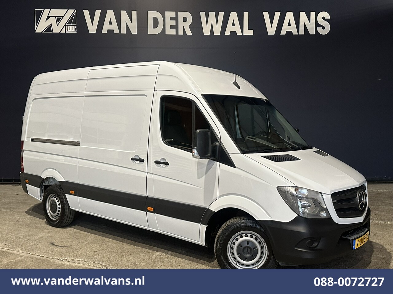 Mercedes-Benz Sprinter - 316 CDI 163 pk L2H2 Euro6 Airco | Omvormer | Camera | 2800kg Trekhaak Cruisecontrol, Chauf - AutoWereld.nl