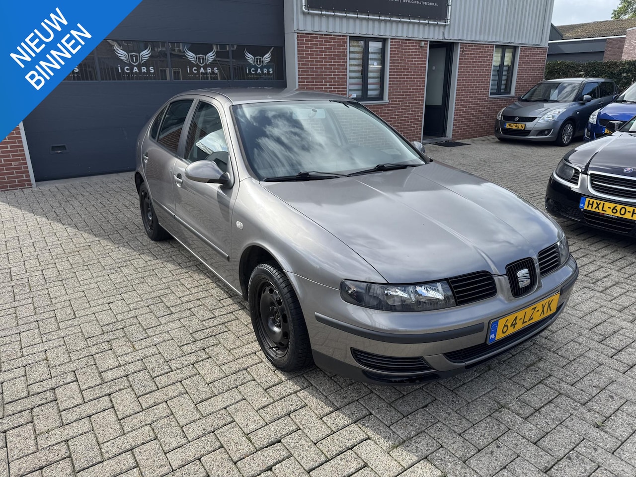 SEAT Leon - 1.6-16V Stella 1.6-16V Stella - AutoWereld.nl