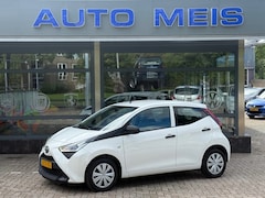 Toyota Aygo - 1.0 VVT-I X-Fun Airco Dealeronderhouden