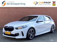BMW 1-serie - 118I EXECUTIVE EDITION M-SPORTPAKKET NAV CRUISE CARPLAY CAMERA AMBIA