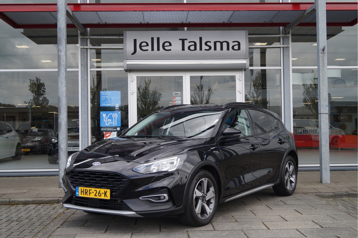 Ford Focus - 1.0 EcoBoost Hybrid Active Business | Navigatie | Winter Pack | Camera - AutoWereld.nl