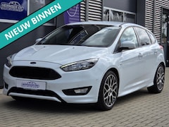 Ford Focus - 1.5 EcoBoost 150pk ST-Line nw distributie