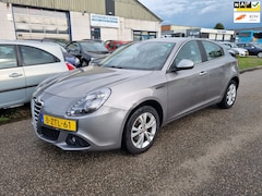 Alfa Romeo Giulietta - 1.6 JTDm Progression 77kw 6-Bak Bj:2011