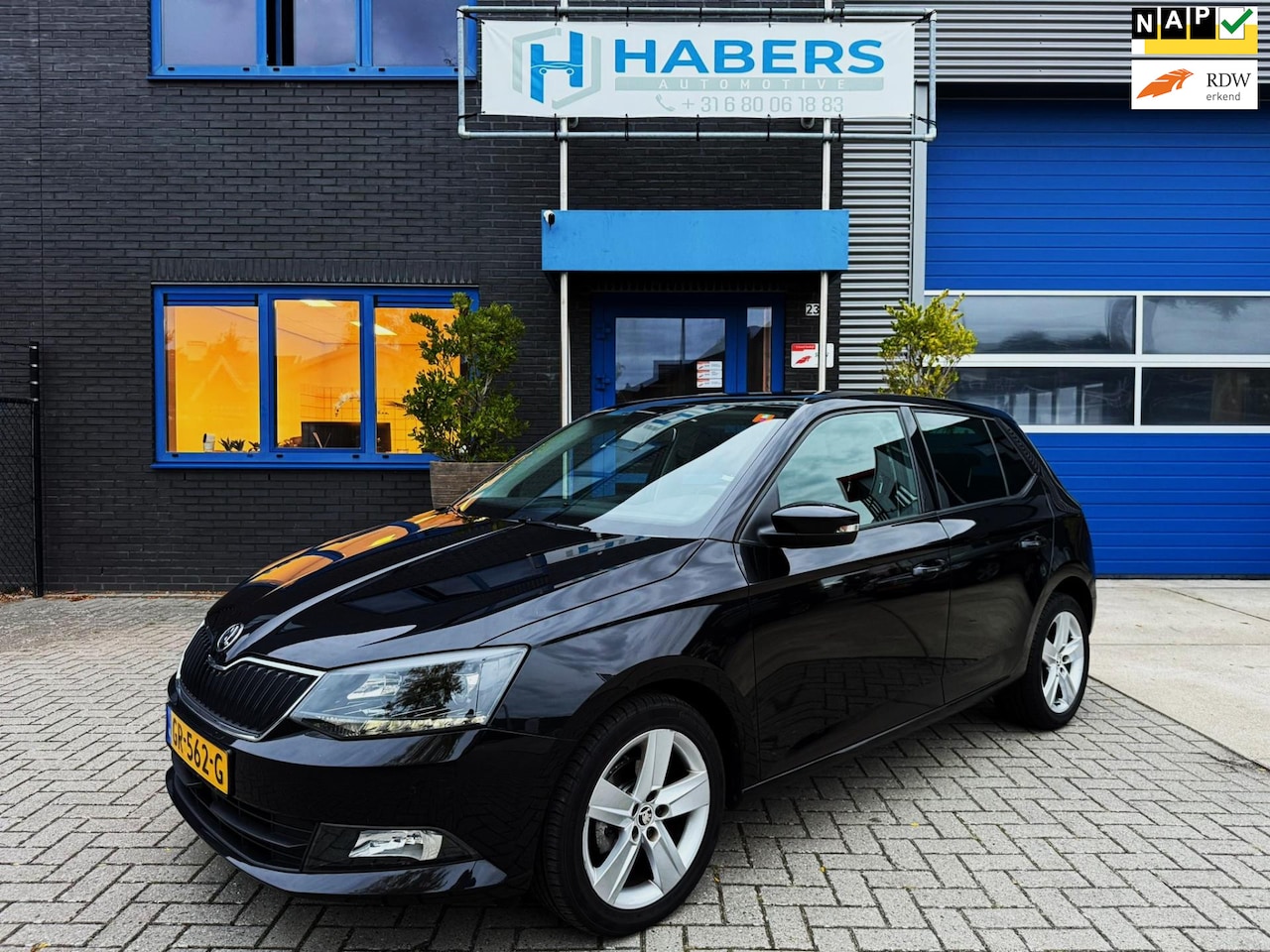 Skoda Fabia - 1.2 TSI Style 90PK|Origineel NL|Navi|Pano|Botswaarschuwing|Carplay|Climate|PDC|Isofix|Deal - AutoWereld.nl