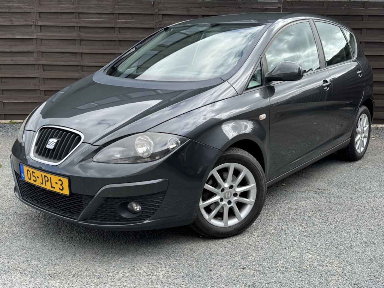 SEAT Altea - 1.6 Style / AC / BT / CARPLAY / PDC / NAP - AutoWereld.nl