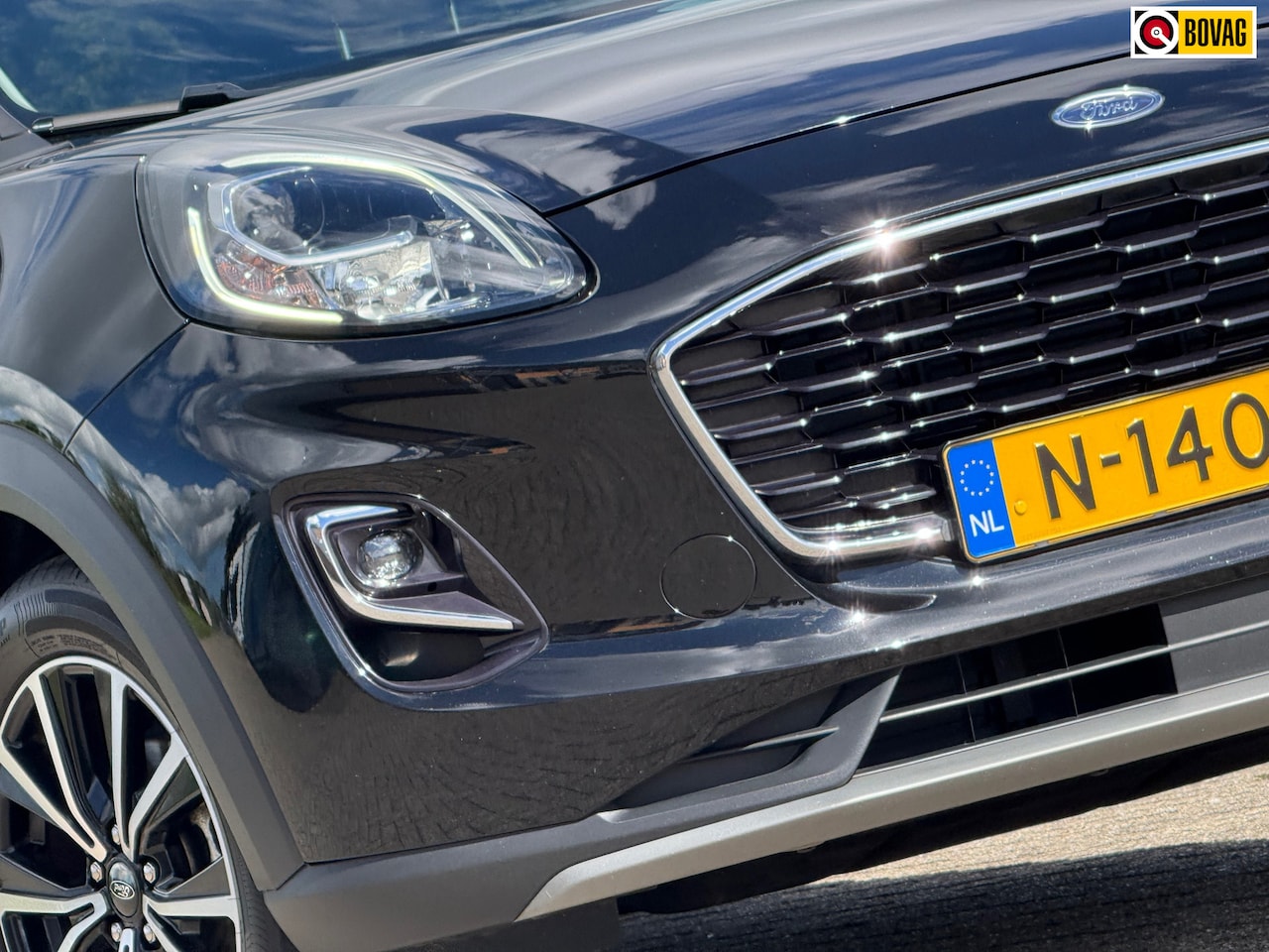 Ford Puma - 1.0 EcoBoost Titanium Automaat - Agate Black - Adaptive Cruise - AutoWereld.nl