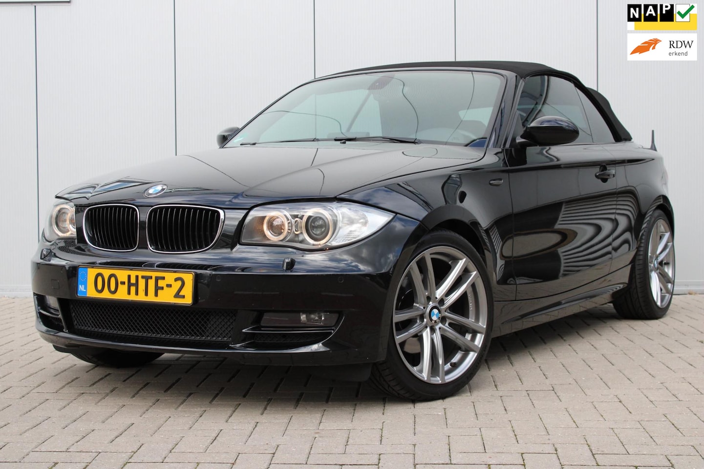 BMW 1-serie Cabrio - 120i Cabrio I CLIMA I LEDER I AUTOMAAT I STOELVERWARMING I NETTE AUTO!! - AutoWereld.nl