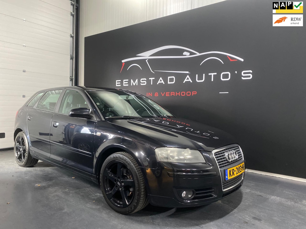 Audi A3 Sportback - 1.6 FSI Attraction 1.6 FSI Attraction - AutoWereld.nl