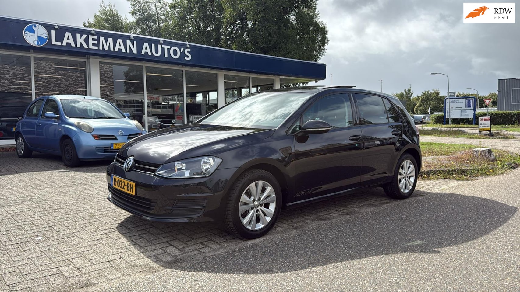 Volkswagen Golf - 1.4 TSI Highline AUTOMAAT Blackline Pano Huurkoop Inruil APK Garantie - AutoWereld.nl