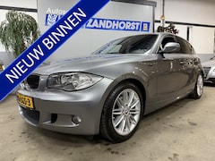 BMW 1-serie - 118i Business Line Sport Automaat