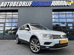 Volkswagen Tiguan Allspace - 1.4 TSI Highline Business 7p. NL.Auto/Panoramadak/Alcantara/Trekhaak/Adaptive-Cruise/1Ste