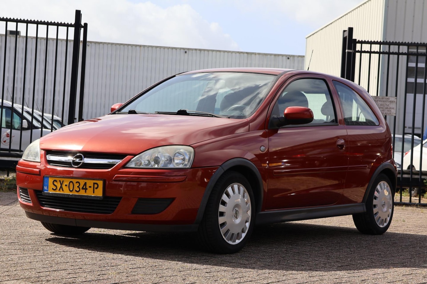 Opel Corsa - 1.2-16V Essentia |Climate| - AutoWereld.nl