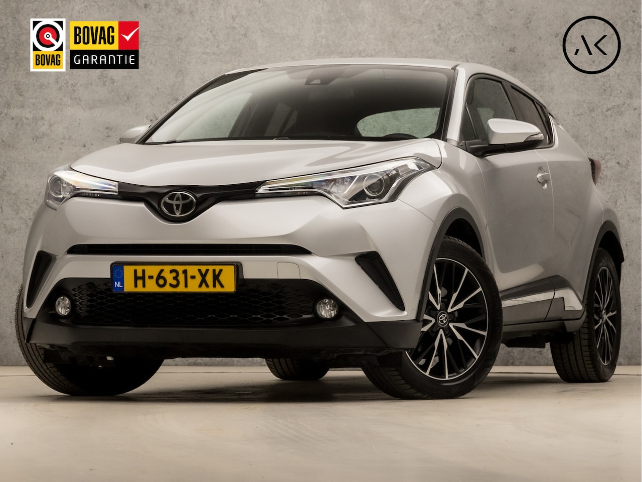 Toyota C-HR - 1.2 Bi-Tone Sport (NAVIGATIE, CAMERA, LEDER, GETINT GLAS, SPORTSTOELEN, PARKEERSENSOREN, C - AutoWereld.nl