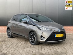 Toyota Yaris - 1.5 Hybrid Bi-Tone
