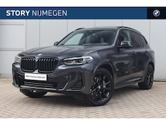 BMW X3 - xDrive30e High Executive M Sport Automaat / Panoramadak / Trekhaak / Sportstoelen / Achter