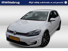 Volkswagen e-Golf - E-DITION / Navigatie / LM 17 inch / LED / Climatronic airco / Parkeersensoren