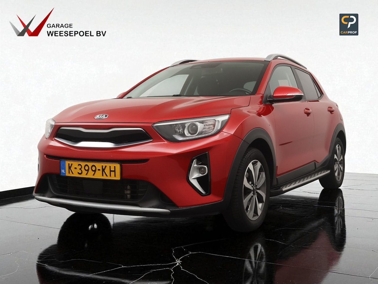 Kia Stonic - 1.0 T-GDi MHEV DynamicPlusLine Navigatie - Camera - Climate control - Privacy glass - Keyl - AutoWereld.nl