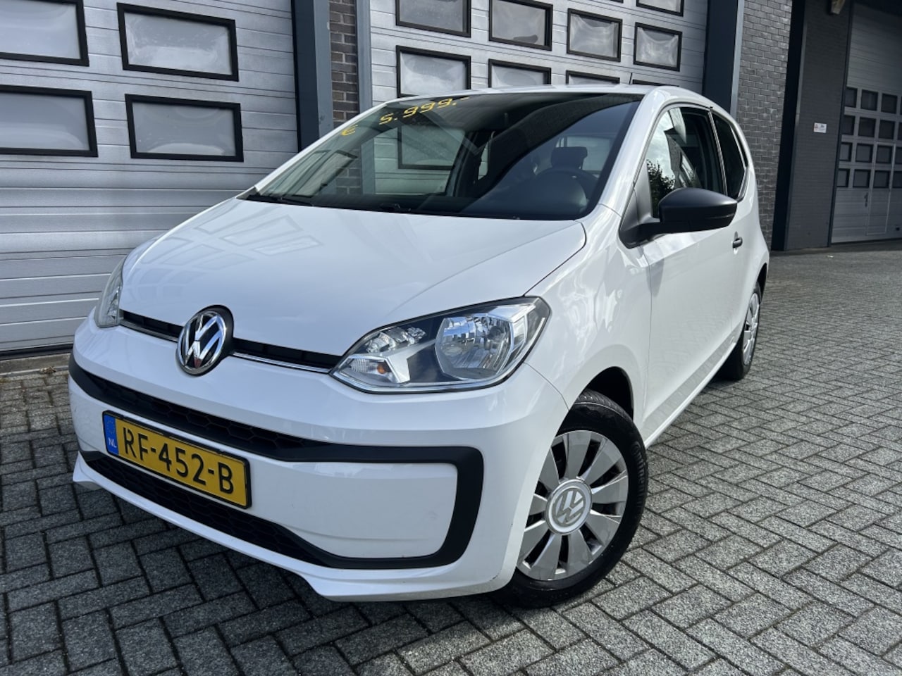 Volkswagen Up! - 1.0 BMT MoveUP Facelift! Airco Rijdt top! - AutoWereld.nl