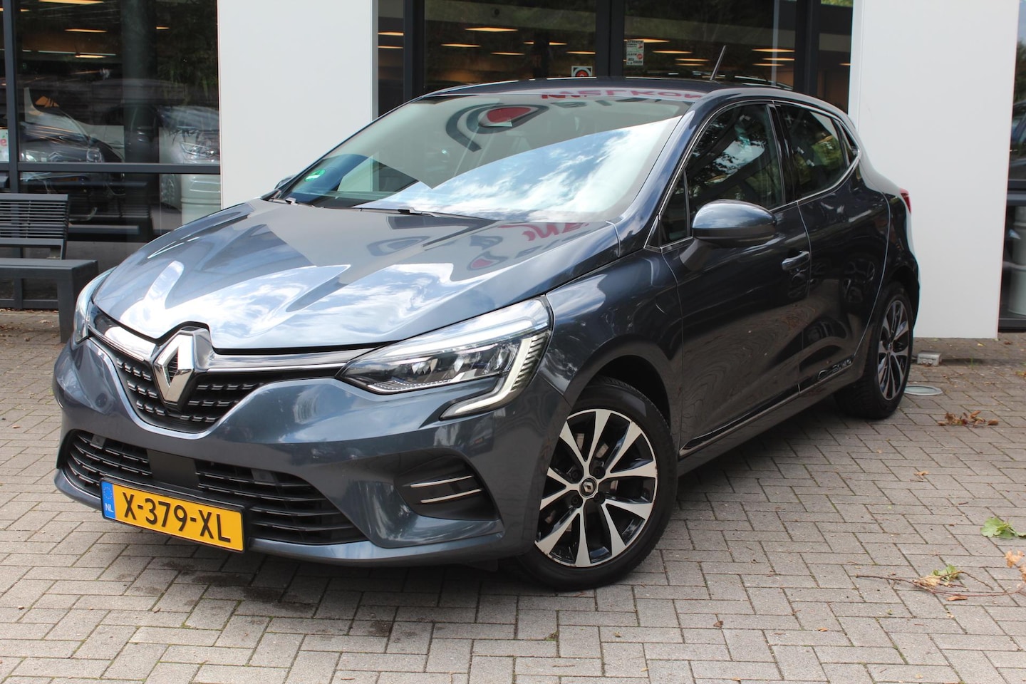 Renault Clio - 1.3 TCe Intens 130 pk AUTOMAAT - AutoWereld.nl