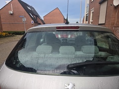 Peugeot 206 - 1.4 Gentry