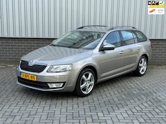 Skoda Octavia Combi - 1.2 TSI Greentech Ambition Businessline |Navi|CruiseCtrl|PDC|Trekhaak|