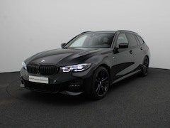 BMW 3-serie Touring - 318i High Executive | M Sport Plus Pack | Parking Pack | Audio Media Pack | Stuurwielrand