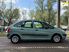 Citroën Xsara Picasso - 2.0i-16V Différence 2 AUTOMAATPANOCLIMAKOOPJE