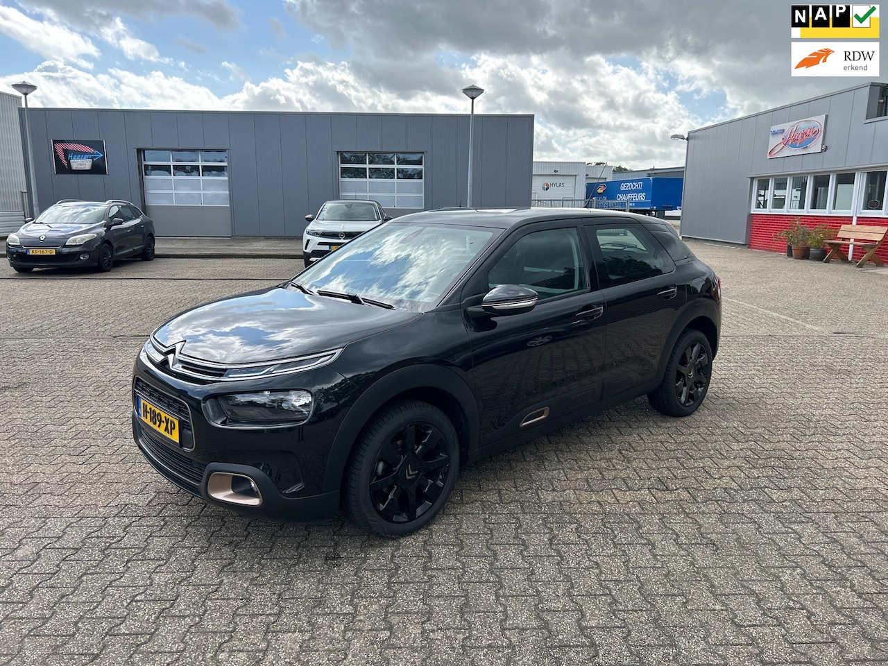 Citroën C4 Cactus - 1.2 PureTech Origins Trekhaak - AutoWereld.nl