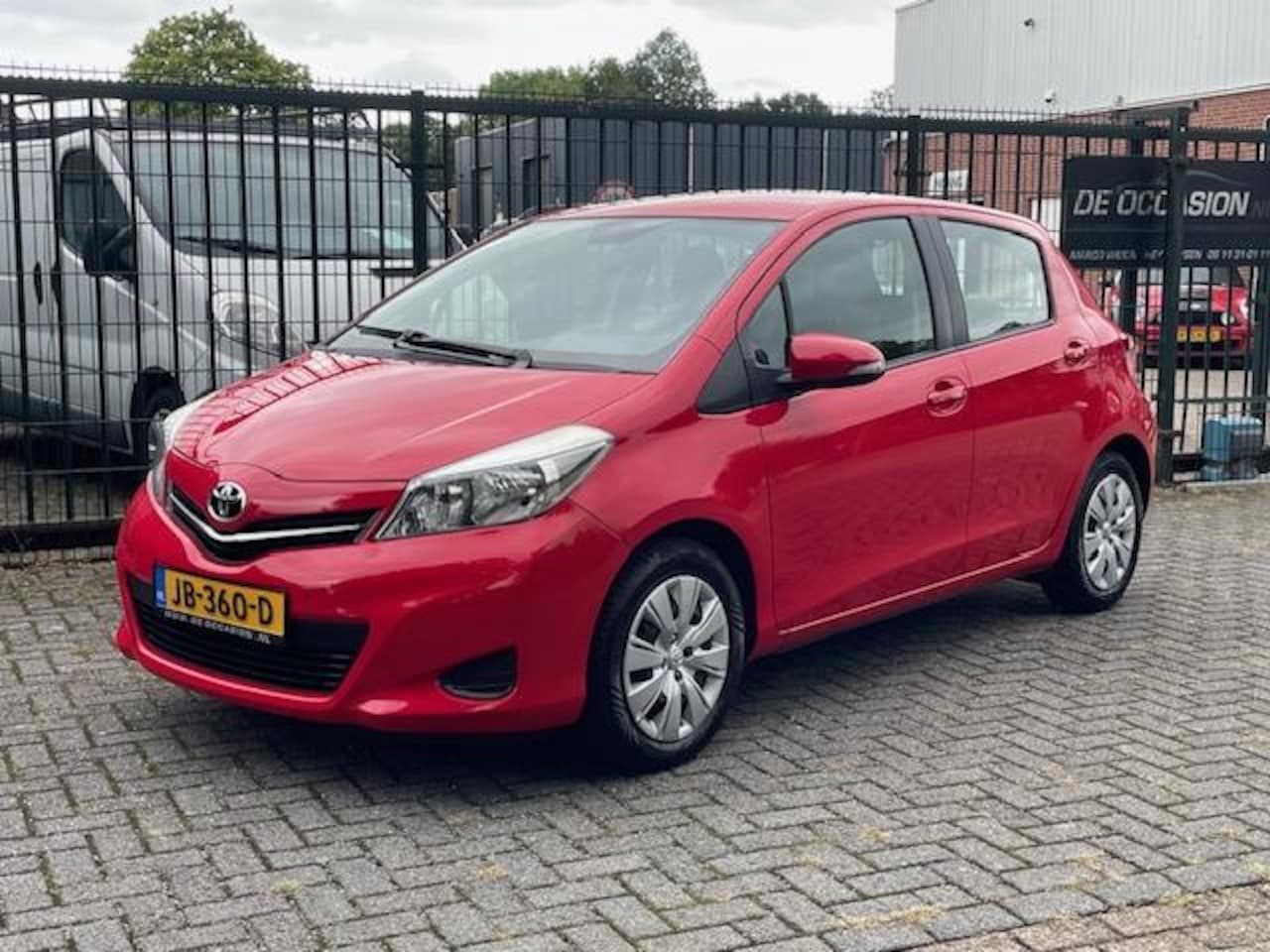 Toyota Yaris - 1.0 VVT-i Comfort 5 DEURS AIRCO - AutoWereld.nl