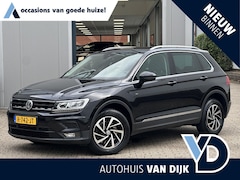 Volkswagen Tiguan - 2.0 TSI 4Motion Highline | Trekhaak Elektr./LED/Cruise Adaptief/Navi/Camera