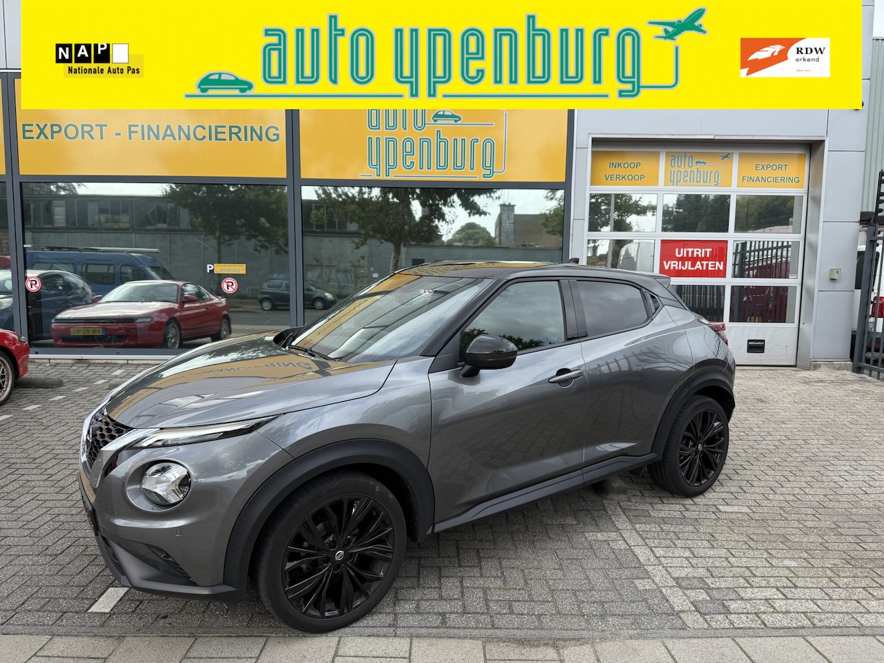 Nissan Juke - 1.0 DIG-T Enigma * 39.393 Km * Camera * Apple Carplay * Climatronic * - AutoWereld.nl