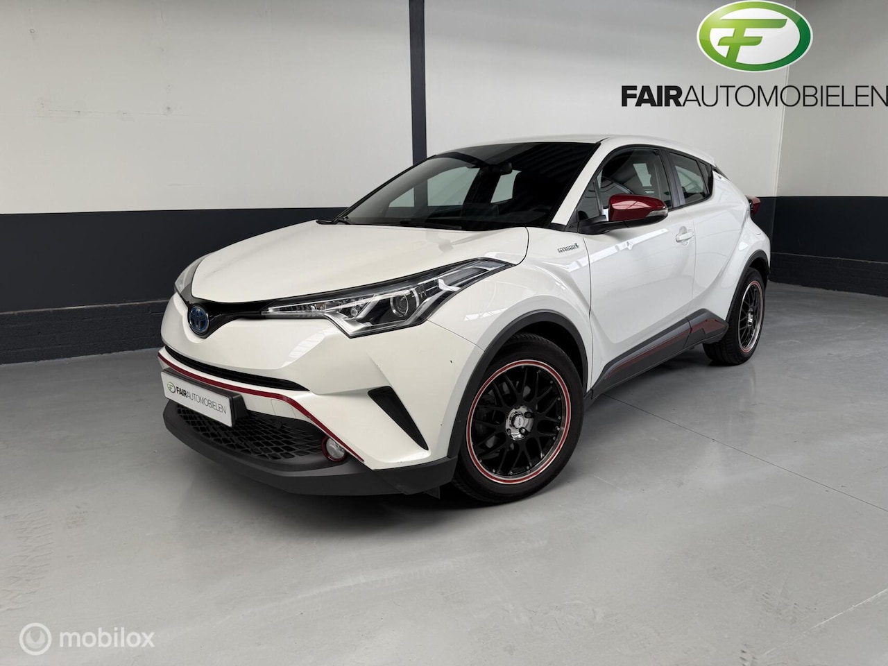 Toyota C-HR - 1.8 Hybrid Executive 1.8 Hybrid Executive - AutoWereld.nl
