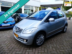 Mercedes-Benz A-klasse - 170 Elegance 2e eig. Airco Navi Trekhaak 1300kg. Youngtimer