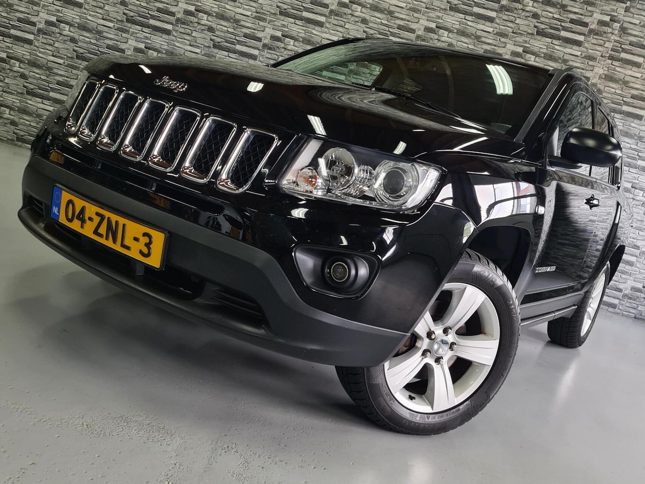 Jeep Compass - 2.0 Sport Black Edition*Nieuwe APK*NL auto*NAP! - AutoWereld.nl