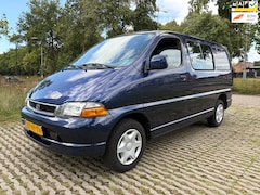 Toyota HiAce - 2.4 Emotion Executive turbo diesel / automaat / airco / dubbel cabine / schuifdak