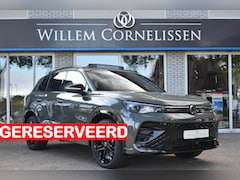 Volkswagen Tiguan - 1.5 eHybrid R-Line Edition Pano Trekhaak Massage 20" ACC Sfeer IQ.Light Black