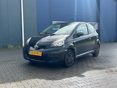 Toyota Aygo - 1.0-12V Access | "147.000" km |