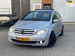 Mercedes-Benz B-klasse - 150 | Automaat | Achteruitrij camera | Pdc |