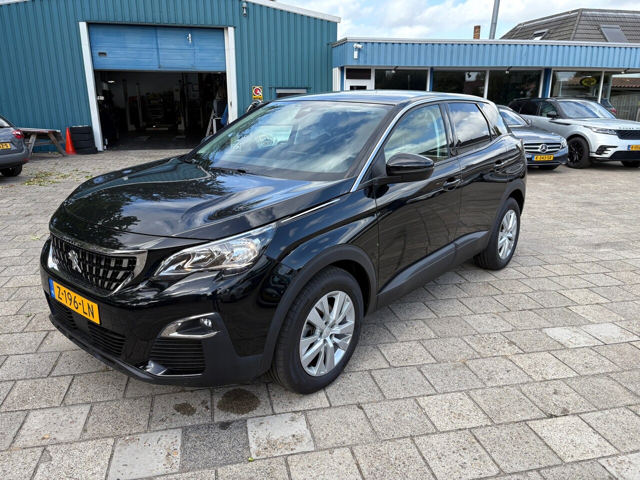 Peugeot 3008 - 1.2 PureTech Crossway 1.2 PureTech Crossway - AutoWereld.nl
