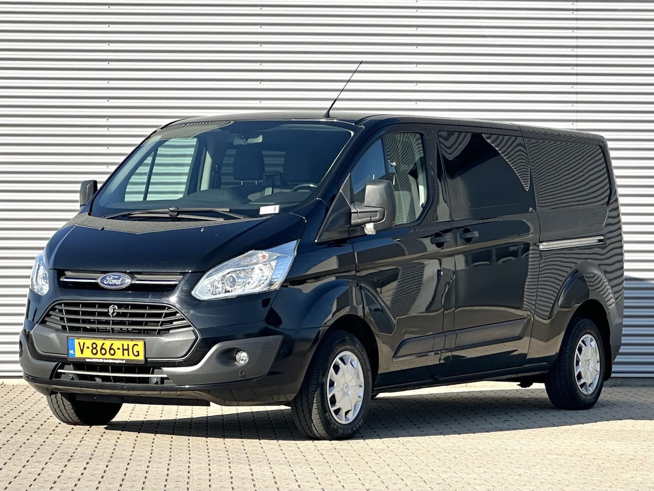 Ford Transit Custom - 2.0 TDCI L2 Trend DC Dubbele cabine - AutoWereld.nl