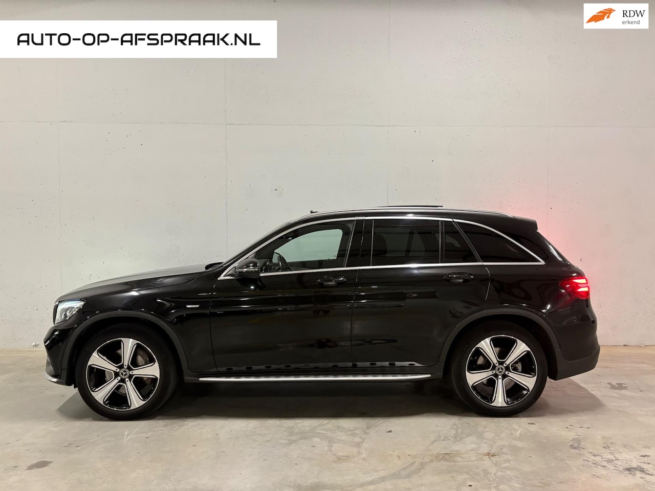 Mercedes-Benz GLC-klasse - 250 4MATIC Edition 1 Pano Designo Leer Automaat - AutoWereld.nl
