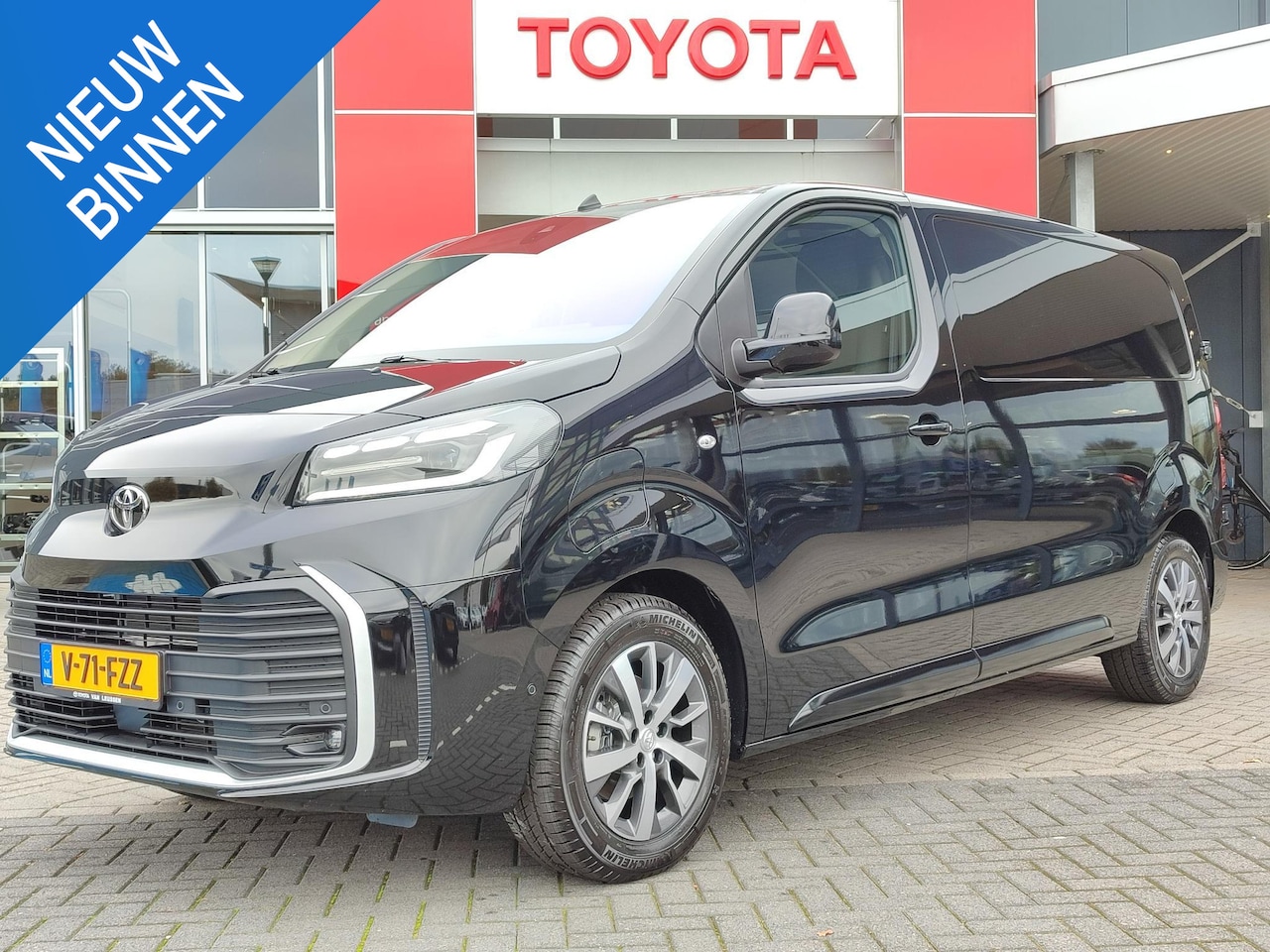 Toyota ProAce Electric Worker - PROFESSIONAL 75KWH NU INCL. € 18000,- VOORDEEL!! STOELVERW NAVI DIGITAAL DASHBOARD CRUISE - AutoWereld.nl