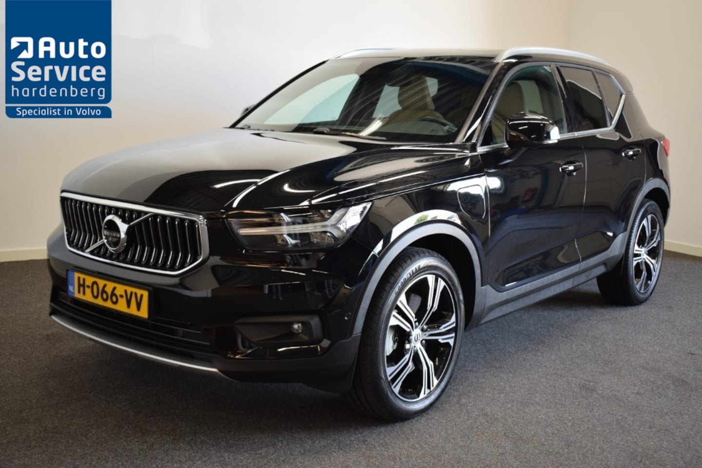 Volvo XC40 - T5 262pk AUT7 Twin Engine Inscription Hybr. Adapt. Cruise/ Camera 360°/ Stoel verw. V+A/ S - AutoWereld.nl