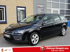 Ford Focus Wagon - 1.6-16V Futura STOELVERWARMING-NAVI-AIRCO