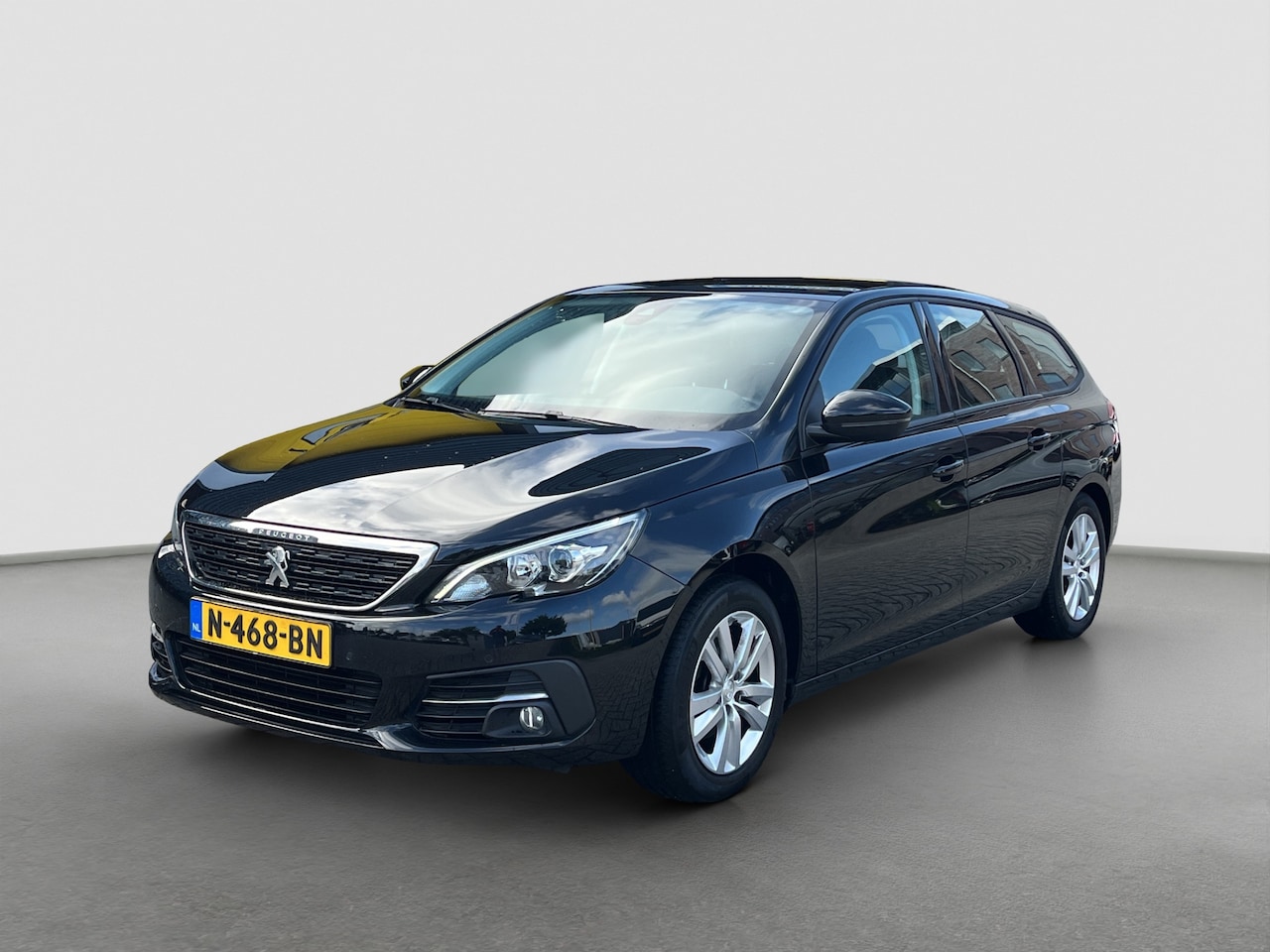 Peugeot 308 SW - 1.2 PureTech Blue Lease Active Trekhaak | Full map navigatie | Parkeersensoren voor + Acht - AutoWereld.nl