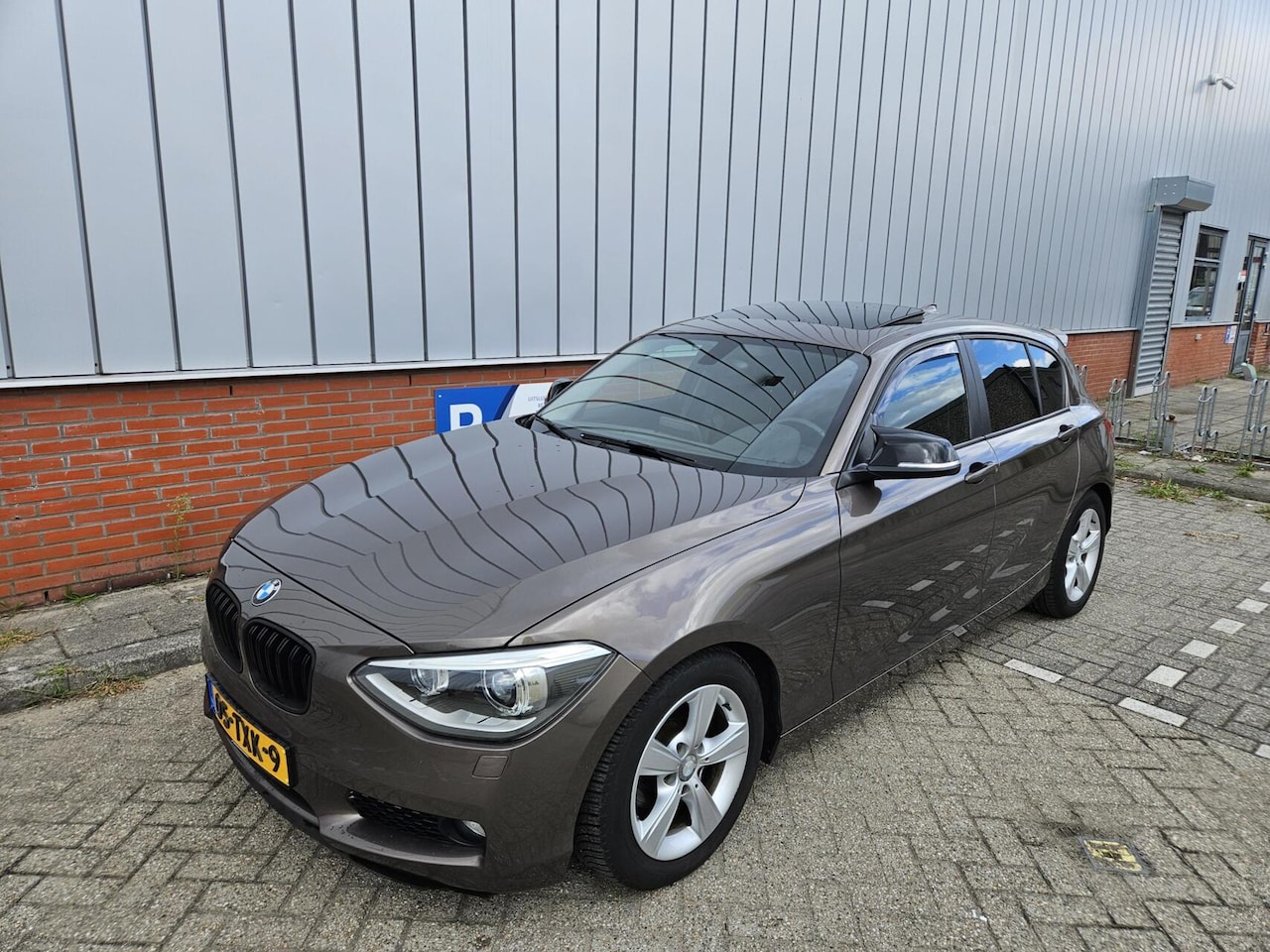 BMW 1-serie - 116i NAP Climate Dakje - AutoWereld.nl
