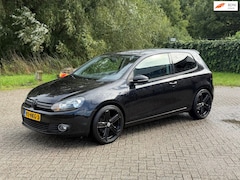 Volkswagen Golf - 1.4 TSI Trendline R LINE I NAP I 122PK I APPLE CARPLAY